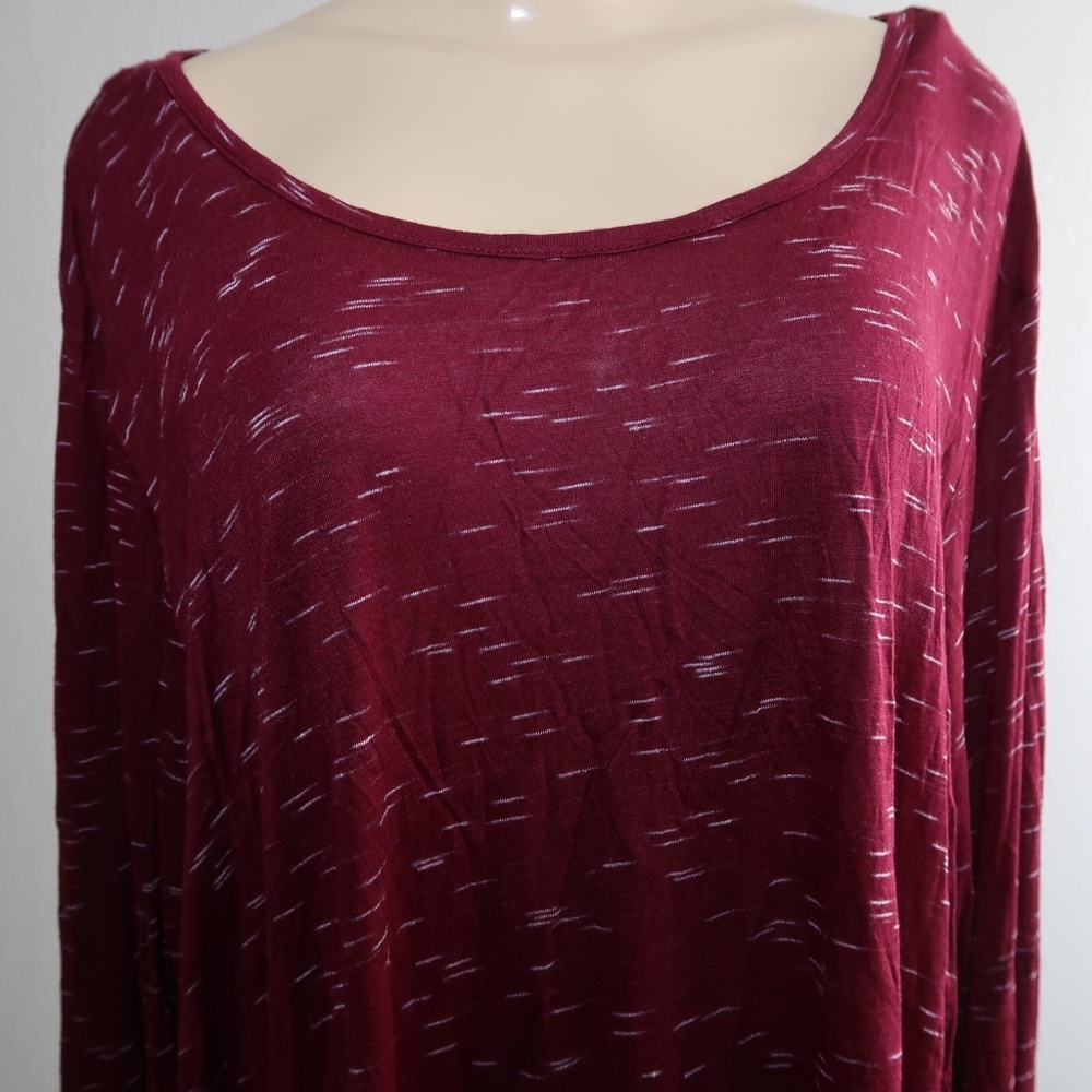 Wallpapher Burgundy Shirt
